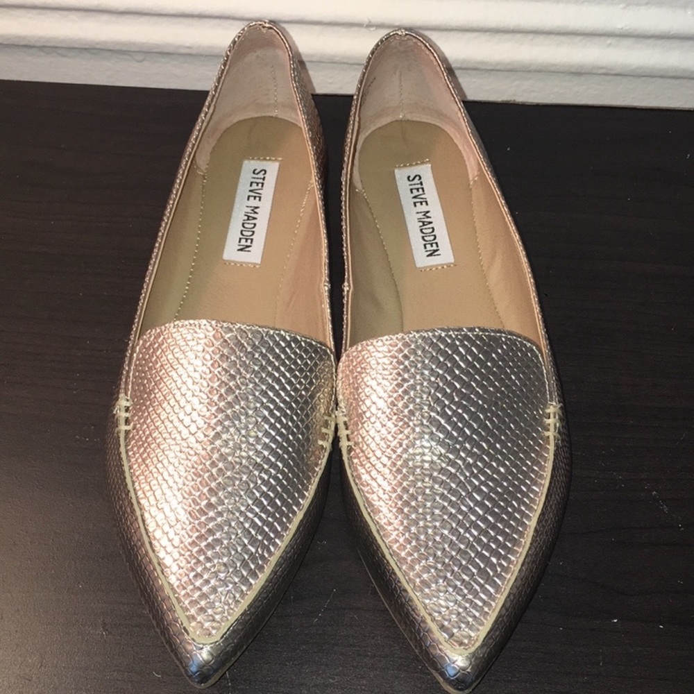 Steve Madden flat shoes